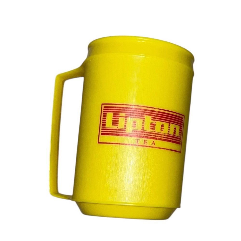 Lipton Tea Aladdin Plastic Yellow Mug Cup vintage retro promotional item logo